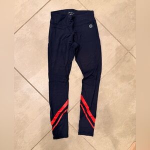 Tory Sport High-Rise Weightless Chevron Leggings